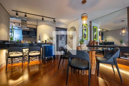 Apartamento para alugar com 100m², 2 quartos e 1 vaga Apartamento para alugar com 100m², 2 quartos e 1 vagaSala