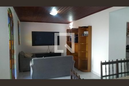 Casa à venda com 5 quartos, 275m² em Teixeira Dias, Belo Horizonte