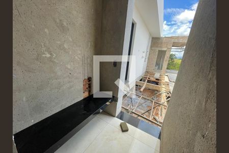 Casa à venda com 4 quartos, 342m² em Condomínio Valle da Serra, Betim