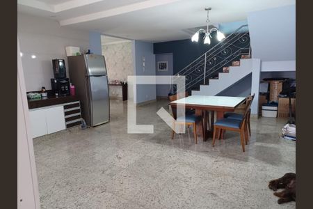 Casa para alugar com 5 quartos, 720m² em Quintas Coloniais, Contagem