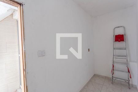 Casa à venda com 80m², 5 quartos e 1 vagaQuarto de Serviço