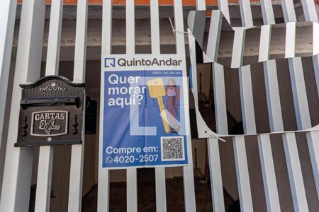 Casa à venda com 80m², 5 quartos e 1 vagaPlaquinha