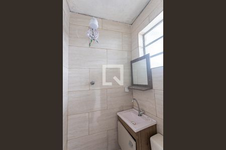 Casa à venda com 80m², 5 quartos e 1 vagaBanheiro de serviço