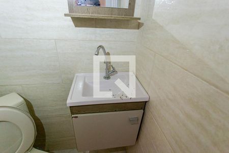 Lavabo de casa à venda com 5 quartos, 80m² em Vila Firmiano Pinto, São Paulo