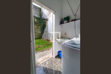 Casa à venda com 147m², 3 quartos e 1 vaga Casa à venda com 147m², 3 quartos e 1 vagaÁrea de Serviço