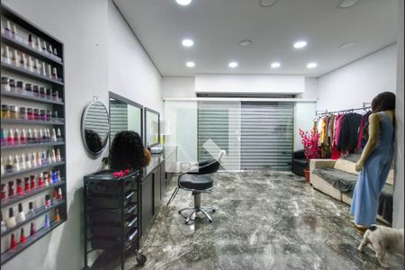 Casa à venda com 147m², 3 quartos e 1 vaga Casa à venda com 147m², 3 quartos e 1 vagaGaragem