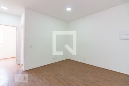 Apartamento para alugar com 2 quartos, 40m² em Presidente Altino, Osasco