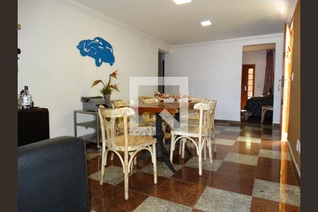 Casa à venda com 3 quartos, 194m² em Monte Castelo, Contagem