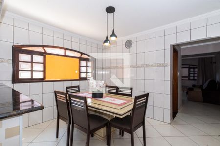 Casa à venda com 172m², 2 quartos e 3 vagasCozinha