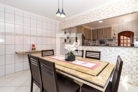 Casa à venda com 172m², 2 quartos e 3 vagasCozinha