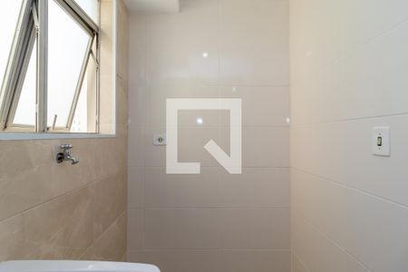 Apartamento à venda com 60m², 2 quartos e 1 vaga Apartamento à venda com 60m², 2 quartos e 1 vagaÁrea de Serviço