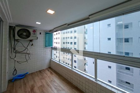 Sacada da Sala/Cozinha de apartamento para alugar com 2 quartos, 62m² em Ocian, Praia Grande