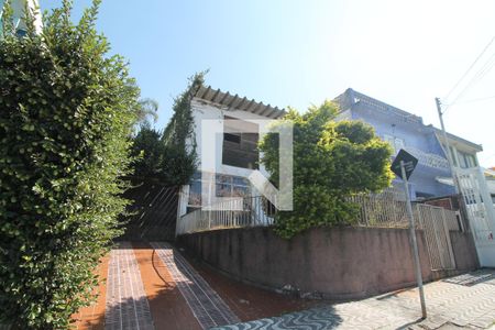 Casa à venda com 229m², 3 quartos e 3 vagasFachada