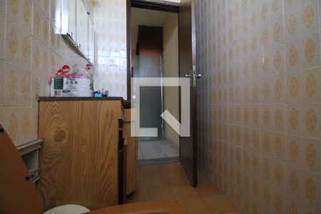 Casa à venda com 229m², 3 quartos e 3 vagasBanheiro Social