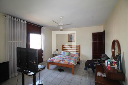 Casa à venda com 229m², 3 quartos e 3 vagasQuarto 3 - Suíte