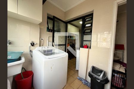 Apartamento à venda com 70m², 2 quartos e 1 vagaÁrea de Serviço