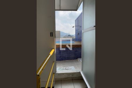 Apartamento à venda com 120m², 2 quartos e 1 vaga Apartamento à venda com 120m², 2 quartos e 1 vagaTerraço