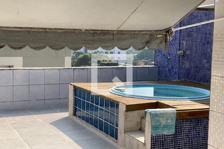 Apartamento à venda com 120m², 2 quartos e 1 vaga Apartamento à venda com 120m², 2 quartos e 1 vagaTerraço