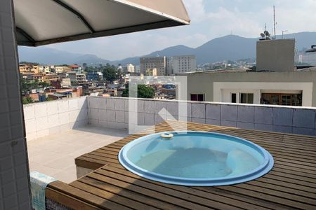 Apartamento à venda com 120m², 2 quartos e 1 vaga Apartamento à venda com 120m², 2 quartos e 1 vagaTerraço