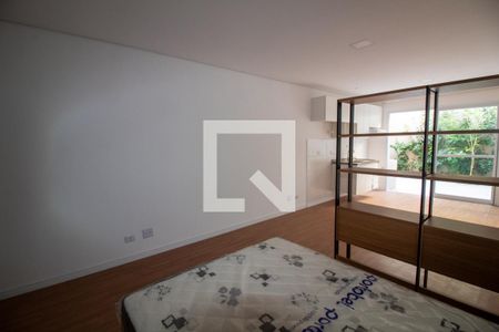 Quarto de kitnet/studio para alugar com 1 quarto, 63m² em Campo Belo, São Paulo