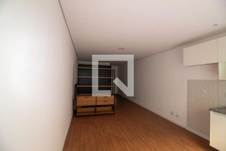 Sala de kitnet/studio para alugar com 1 quarto, 63m² em Campo Belo, São Paulo