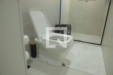 Apartamento à venda com 140m², 4 quartos e 2 vagasBanheiro 01