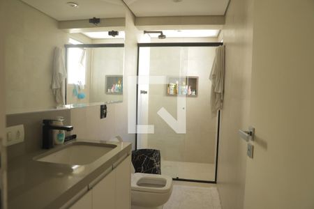 Apartamento à venda com 140m², 4 quartos e 2 vagasBanheiro 01