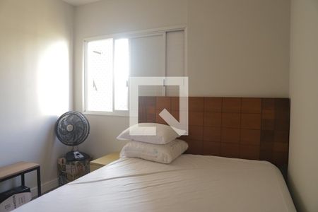 Apartamento à venda com 140m², 4 quartos e 2 vagasQuarto 02