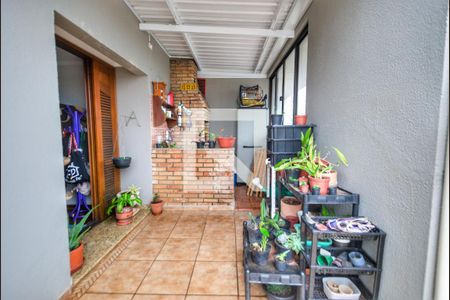 Apartamento à venda com 145m², 3 quartos e 2 vagas Apartamento à venda com 145m², 3 quartos e 2 vagasTerraço