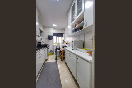 Apartamento à venda com 145m², 3 quartos e 2 vagas Apartamento à venda com 145m², 3 quartos e 2 vagasCozinha