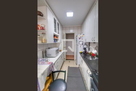 Apartamento à venda com 145m², 3 quartos e 2 vagas Apartamento à venda com 145m², 3 quartos e 2 vagasCozinha