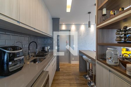 Apartamento à venda com 95m², 2 quartos e 2 vagasCozinha