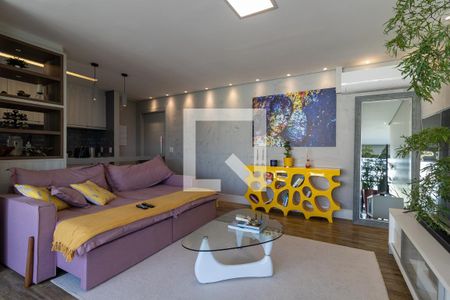 Sala de apartamento à venda com 2 quartos, 95m² em Vila Olímpia, São Paulo