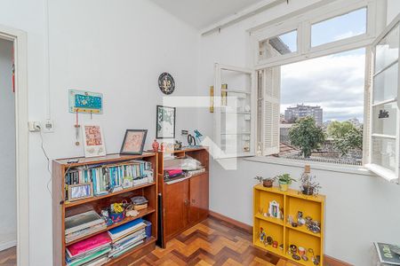 Quarto 2 de apartamento à venda com 3 quartos, 70m² em Floresta, Porto Alegre