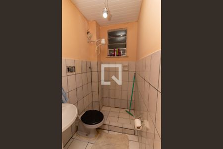 Apartamento para alugar com 66m², 2 quartos e sem vagaBanheiro