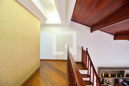 Corredor da Suíte de casa à venda com 3 quartos, 253m² em Vila Camilopolis, Santo André