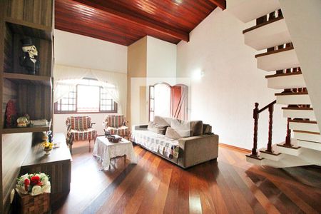 Sala de casa à venda com 3 quartos, 253m² em Vila Camilopolis, Santo André