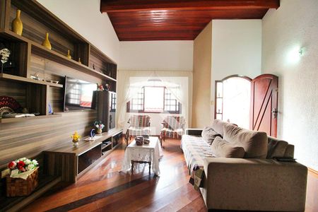 Sala de casa à venda com 3 quartos, 253m² em Vila Camilopolis, Santo André