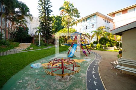 Apartamento à venda com 69m², 2 quartos e 1 vaga Apartamento à venda com 69m², 2 quartos e 1 vagaÁrea comum - Playground