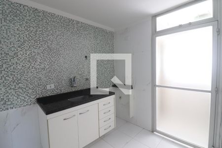 Apartamento para alugar com 72m², 2 quartos e 1 vagaCozinha 