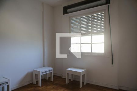 Quarto de apartamento para alugar com 2 quartos, 72m² em Gonzaga, Santos