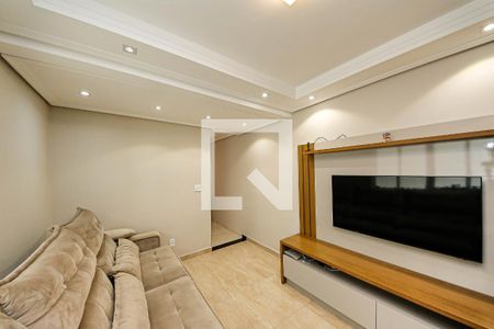 Sala de casa à venda com 2 quartos, 190m² em Vila Ivg, São Paulo