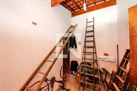Casa à venda com 190m², 2 quartos e 3 vagasEdicula 