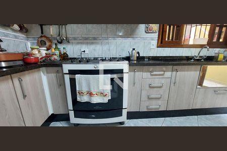Casa à venda com 205m², 3 quartos e 2 vagasCozinha
