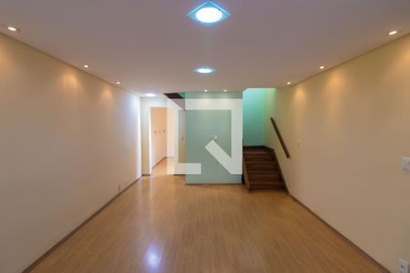 Sala de casa à venda com 3 quartos, 124m² em Parque Continental, São Paulo