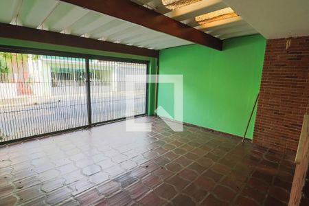 Casa à venda com 124m², 3 quartos e 2 vagasGaragem