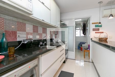 Apartamento à venda com 101m², 2 quartos e 2 vagas Apartamento à venda com 101m², 2 quartos e 2 vagasCozinha