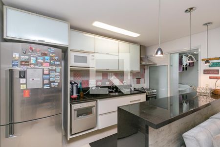 Apartamento à venda com 101m², 2 quartos e 2 vagas Apartamento à venda com 101m², 2 quartos e 2 vagasCozinha