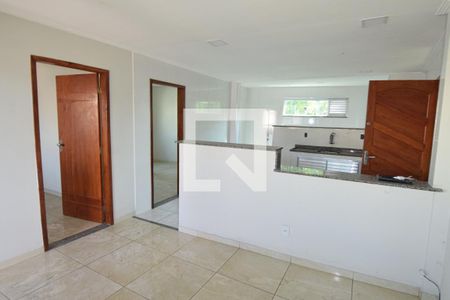 Sala de casa para alugar com 2 quartos, 70m² em Centro, Duque de Caxias