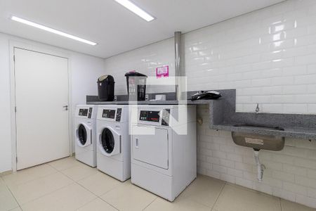 Apartamento para alugar com 40m², 2 quartos e 1 vagaLavanderia